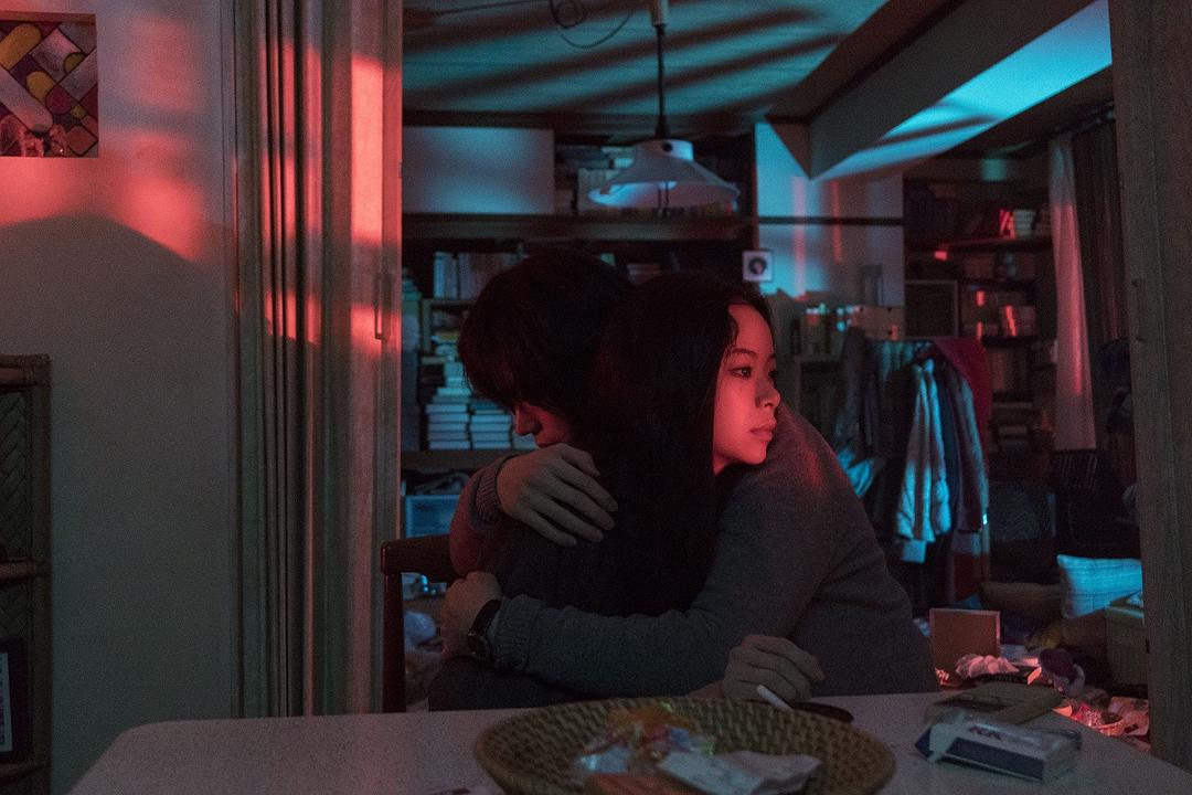 只有爱能让我生存(2018)的剧照 只有爱能让我生存(2018)的剧照