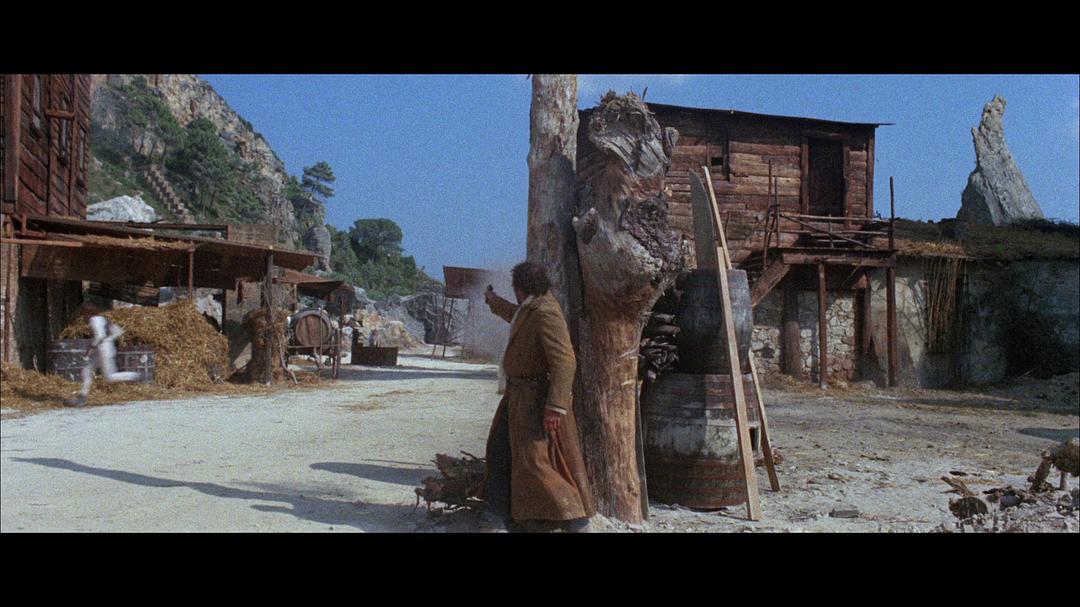 地狱神枪手(1972)的剧照 地狱神枪手(1972)的剧照