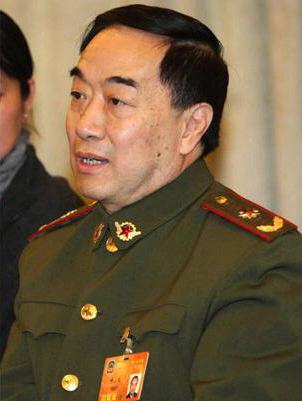 叶少兰，文职干部