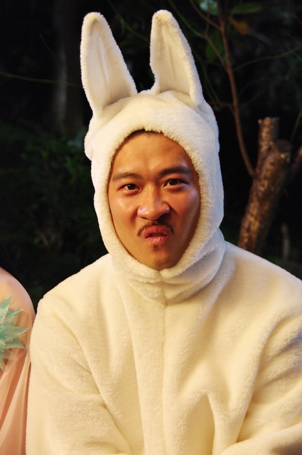 三笑之才子佳人
(2010)的剧照 三笑之才子佳人
(2010)的剧照