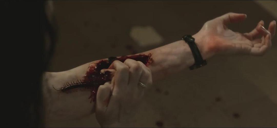 新版降头女王(2019)的剧照 新版降头女王(2019)的剧照