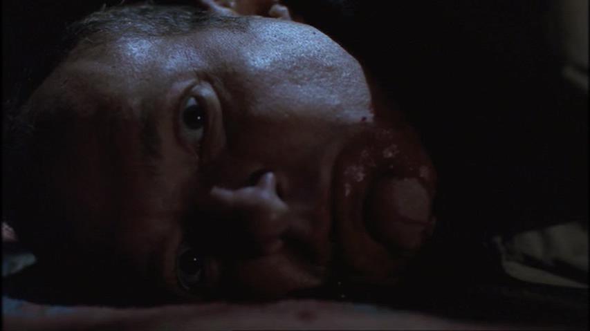 灵异杀镇(2001)的剧照 灵异杀镇(2001)的剧照