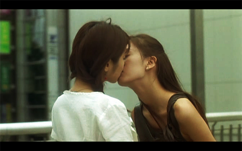 深红(2005)的剧照 深红(2005)的剧照