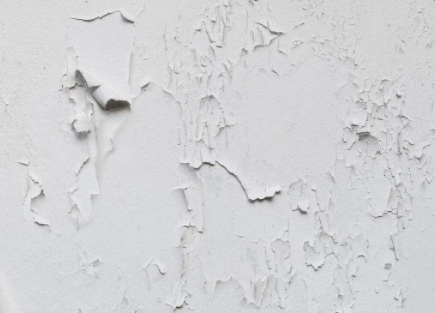 室内漏雨掉墙皮怎么修复3