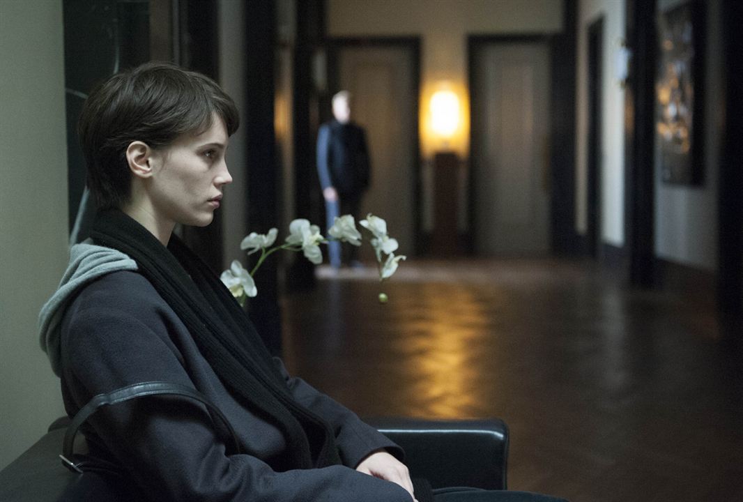 双面情人(2017)的剧照 双面情人(2017)的剧照