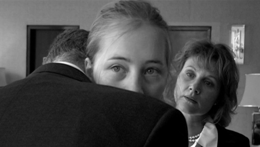 瞬间(2004)的剧照 瞬间(2004)的剧照