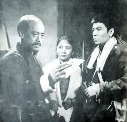 五更寒
(1957)的剧照 五更寒
(1957)的剧照