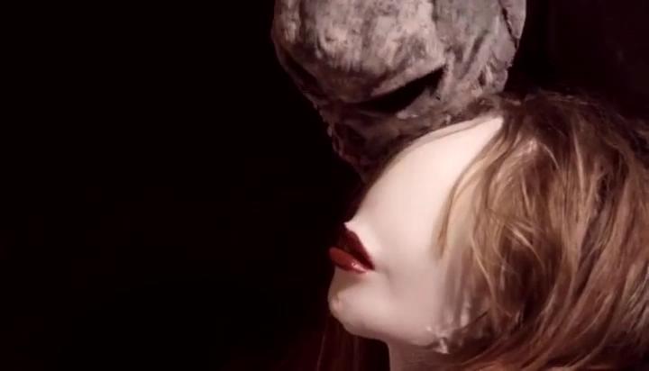 无头(2015)的剧照 无头(2015)的剧照