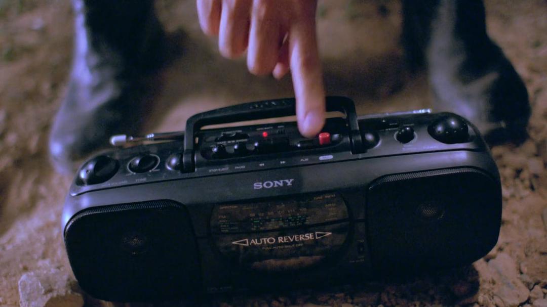 夜半一点钟(1995)的剧照 夜半一点钟(1995)的剧照