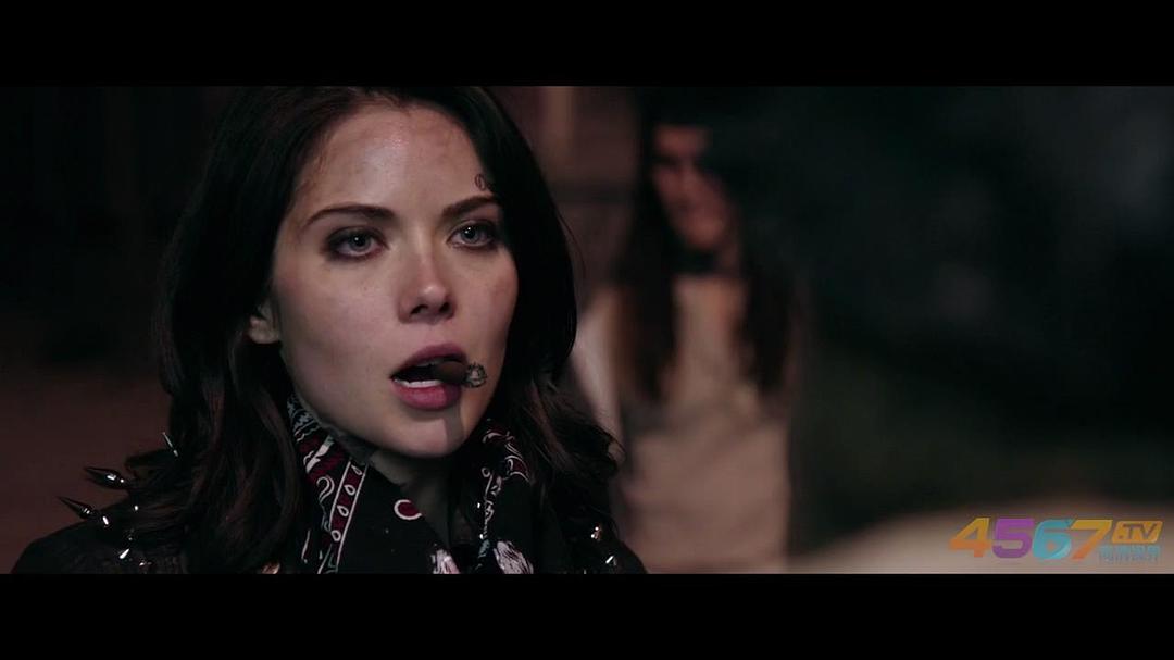 万圣节传说(2015)的剧照 万圣节传说(2015)的剧照