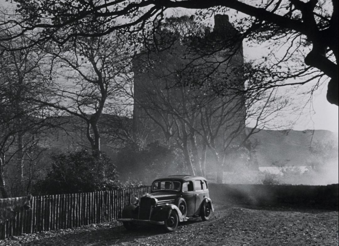 我走我路(1945)的剧照 我走我路(1945)的剧照