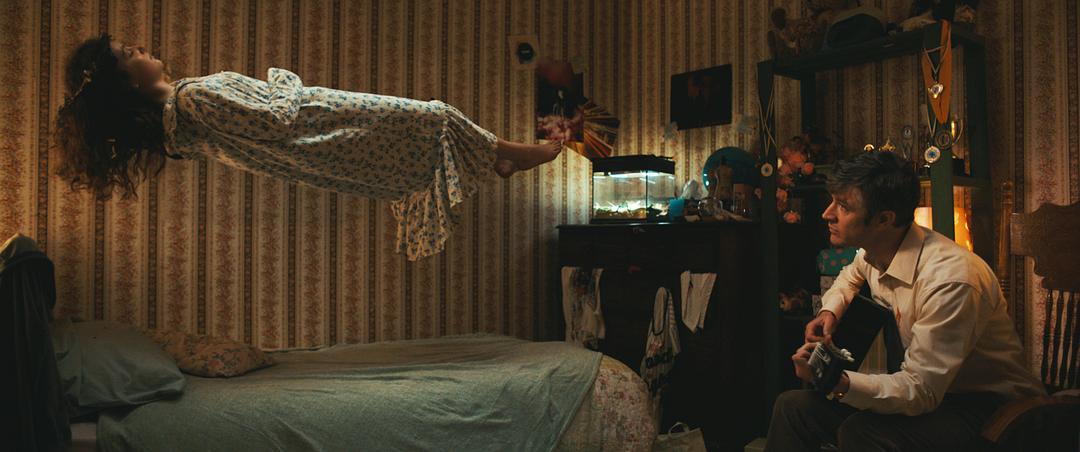 通灵车教(2019)的剧照 通灵车教(2019)的剧照