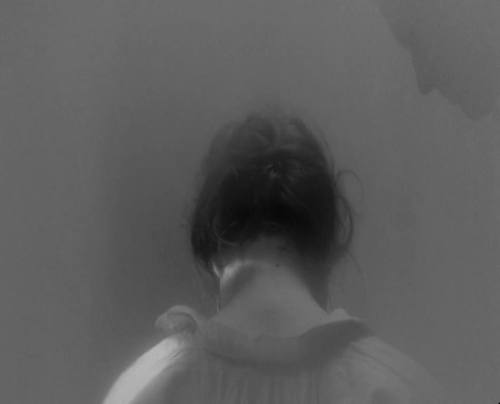 缺席(2000)的剧照 缺席(2000)的剧照