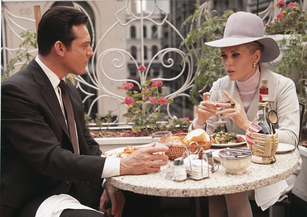 龙凤斗智(1968)的剧照 龙凤斗智(1968)的剧照