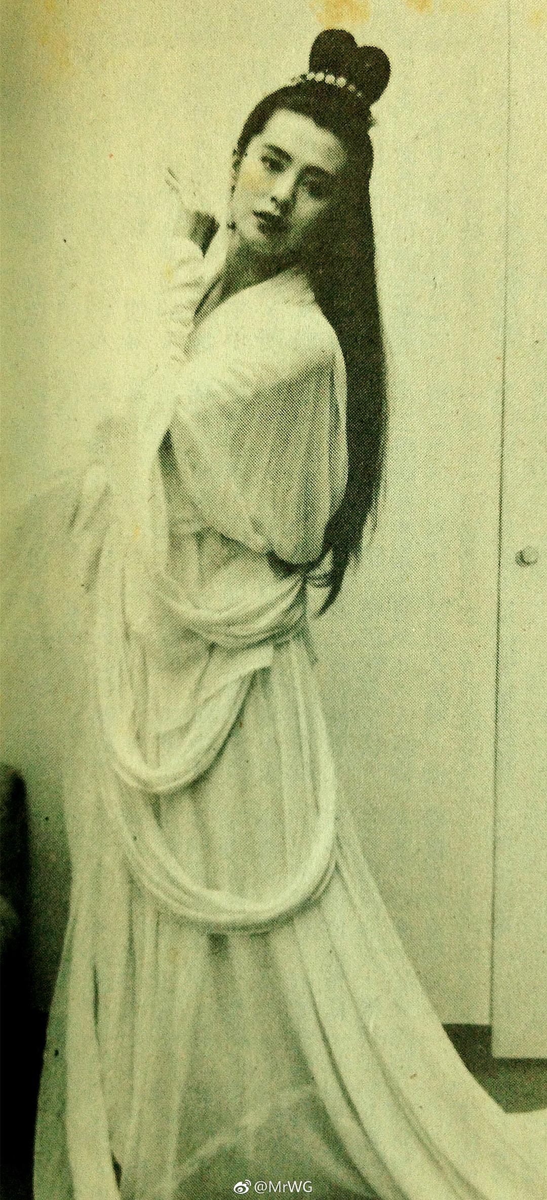 千年女妖
(1990)的剧照 千年女妖
(1990)的剧照