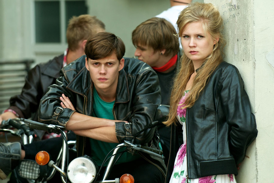 王冠上的宝石(2011)的剧照 王冠上的宝石(2011)的剧照