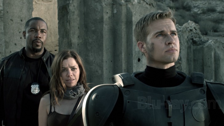 机器人战警(2014)的剧照 机器人战警(2014)的剧照