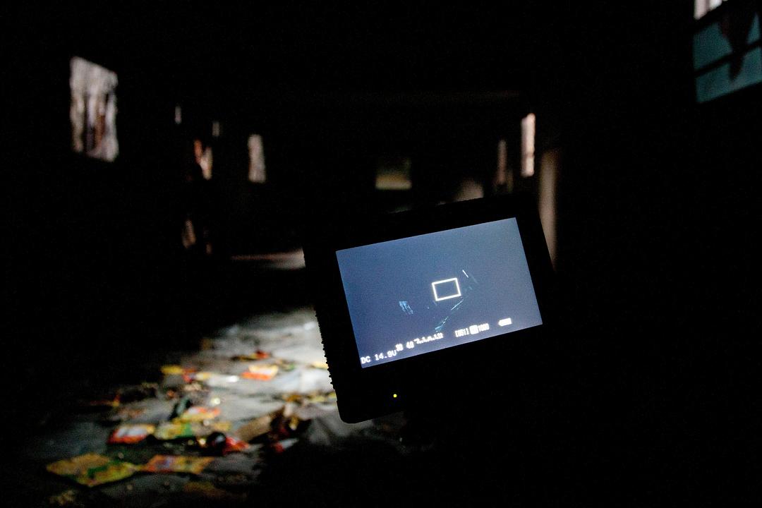 深入阴宅(2010)的剧照 深入阴宅(2010)的剧照