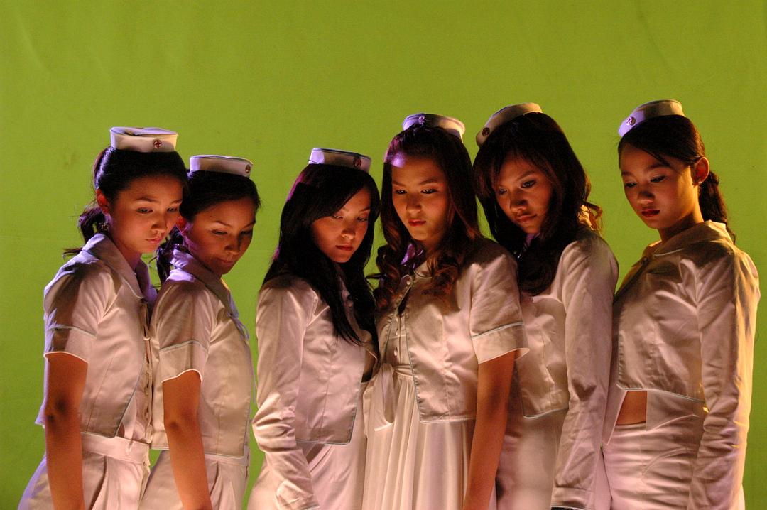 疯魔美女(2007)的剧照 疯魔美女(2007)的剧照