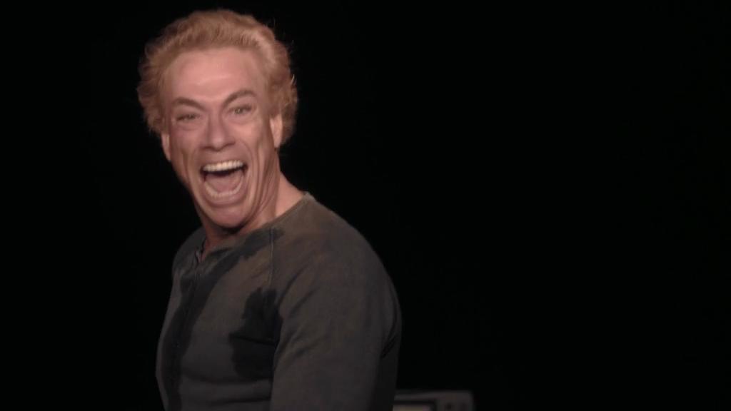 仇敌当前(2013)的剧照 仇敌当前(2013)的剧照