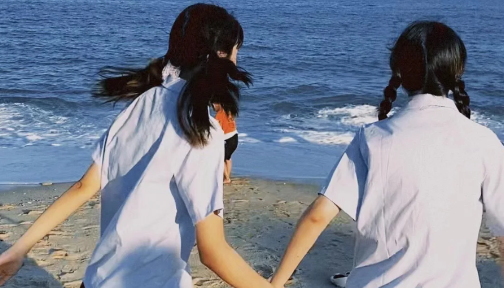 泰国校服是白色还是紫色的3