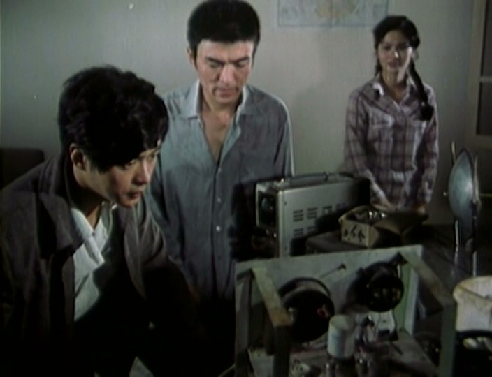 潜影
(1981)的剧照 潜影
(1981)的剧照