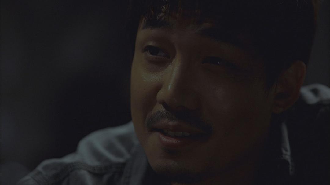 鬼影敲门(2012)的剧照 鬼影敲门(2012)的剧照