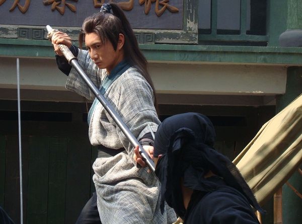 镖行天下前传之漠上风云
(2010)的剧照 镖行天下前传之漠上风云
(2010)的剧照