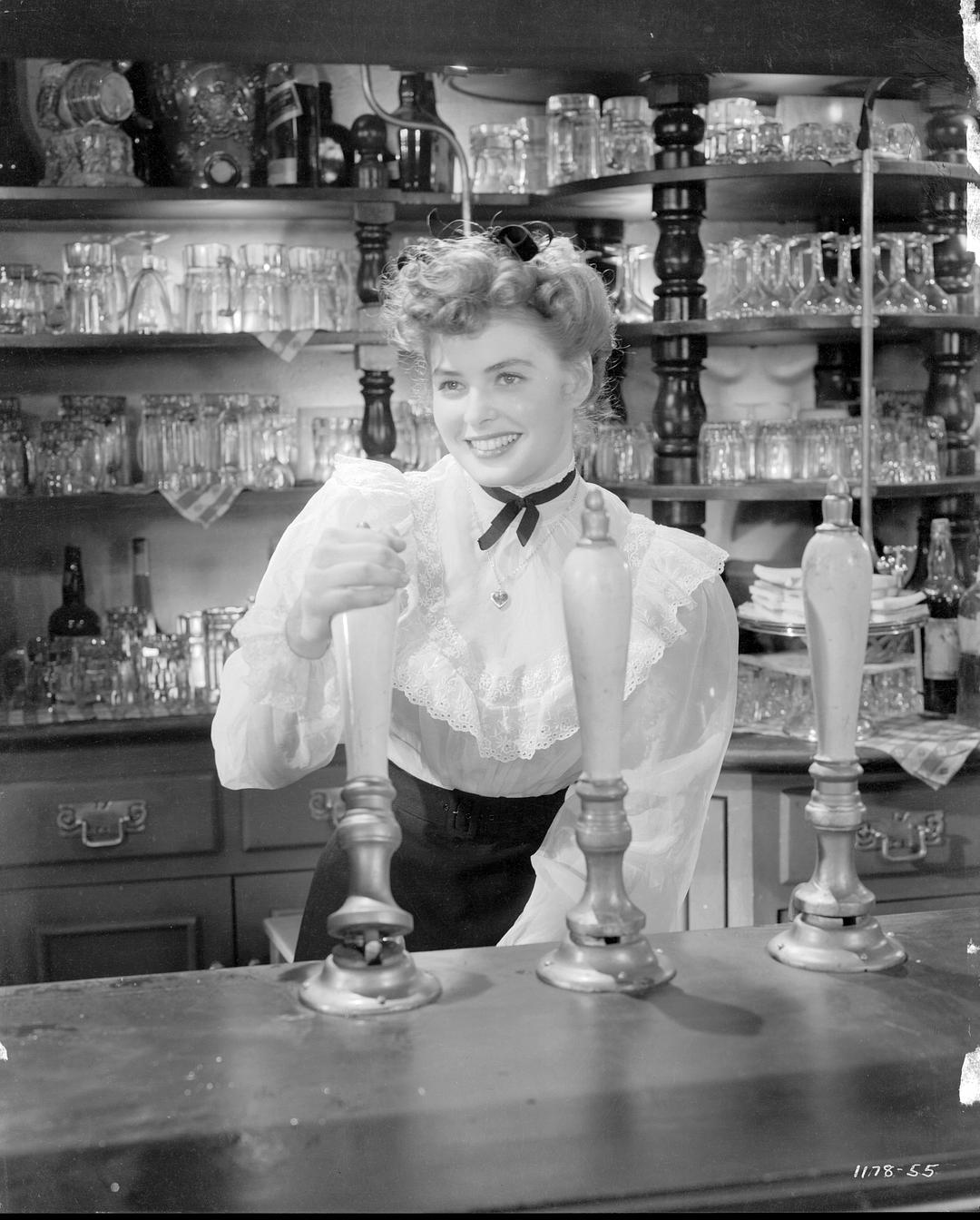 化身博士(1941)的剧照 化身博士(1941)的剧照