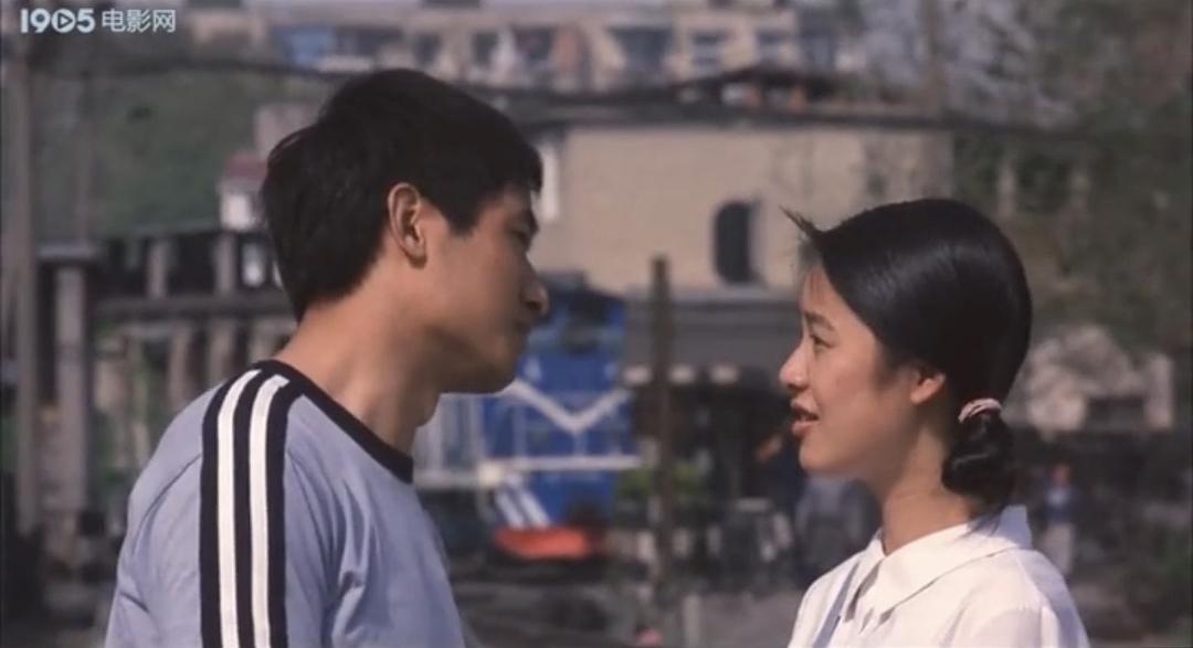 桃花灿烂
(2005)的剧照 桃花灿烂
(2005)的剧照
