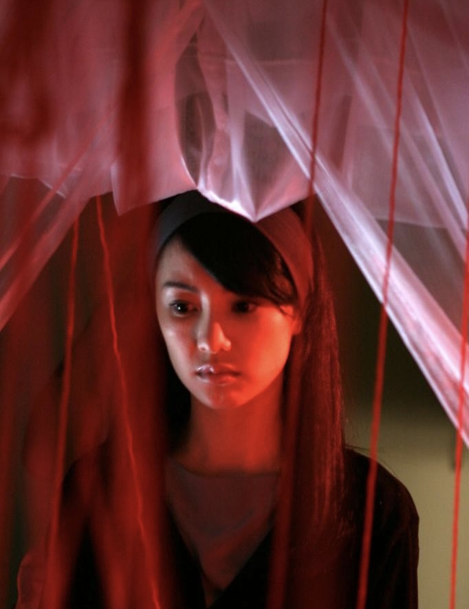 凶魅
(2008)的剧照 凶魅
(2008)的剧照