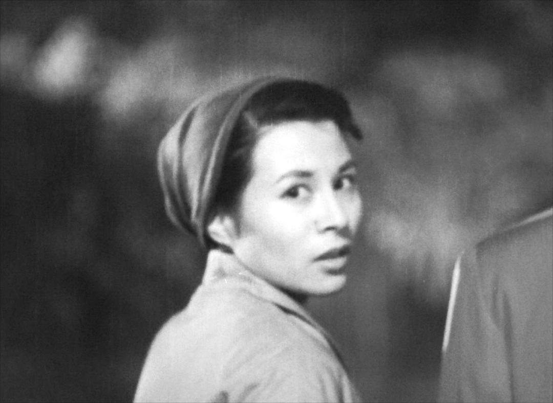 恋文
(1953)的剧照 恋文
(1953)的剧照