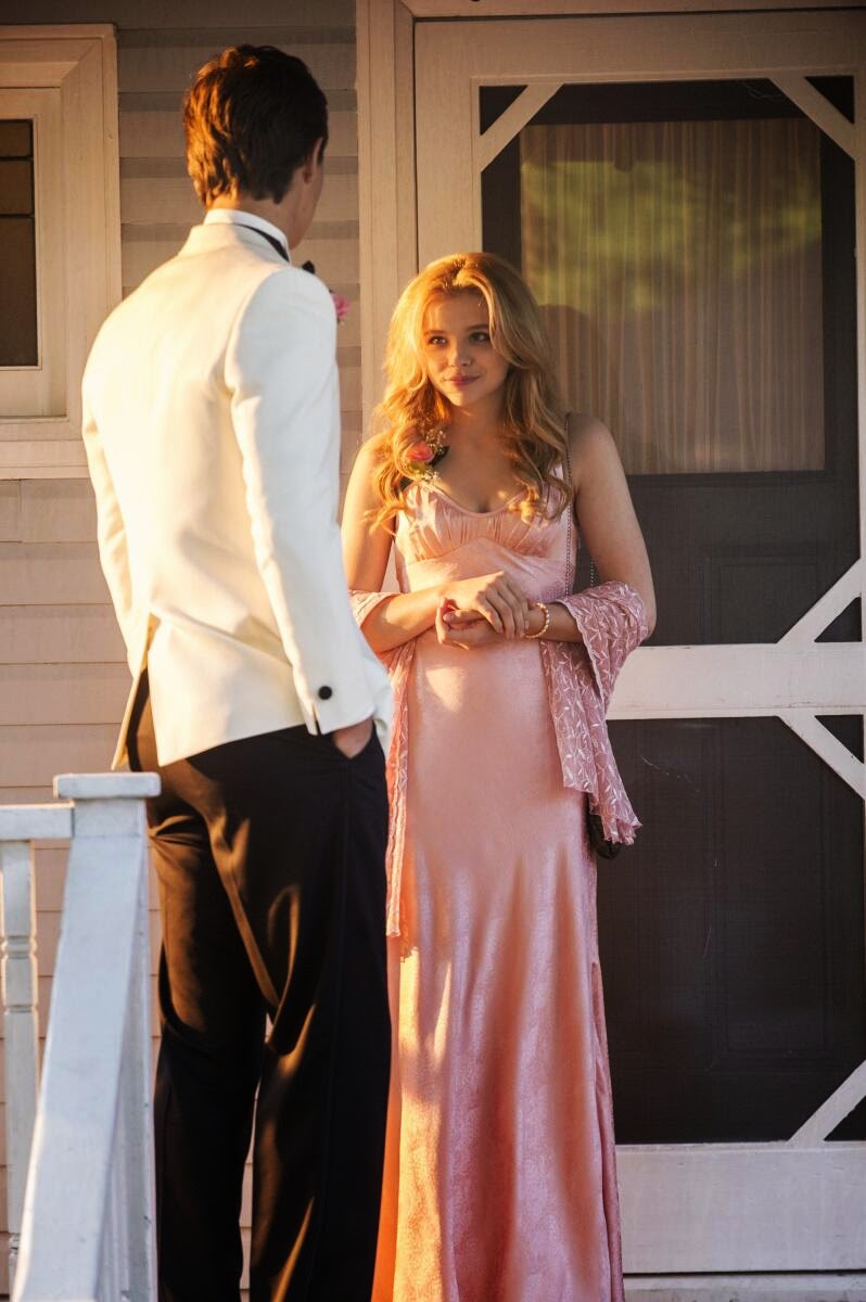 魔女嘉莉(2013)的剧照 魔女嘉莉(2013)的剧照