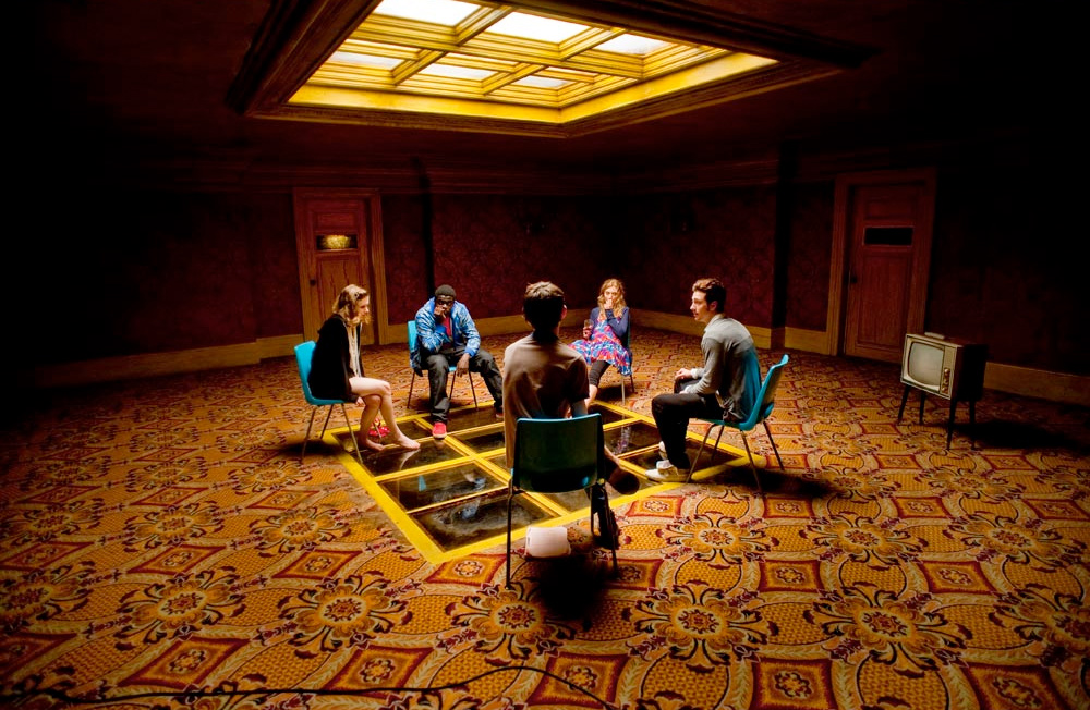 聊天室(2010)的剧照 聊天室(2010)的剧照