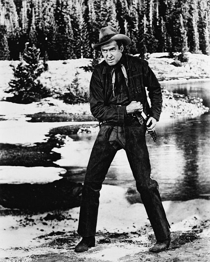 怒河(1952)的剧照 怒河(1952)的剧照