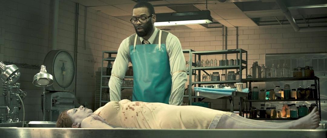 殡葬师(2010)的剧照 殡葬师(2010)的剧照