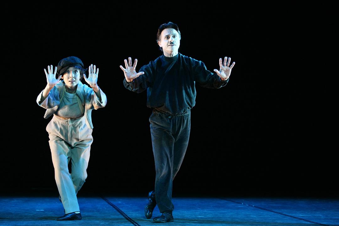 舞吧·卓别林(2011)的剧照 舞吧·卓别林(2011)的剧照