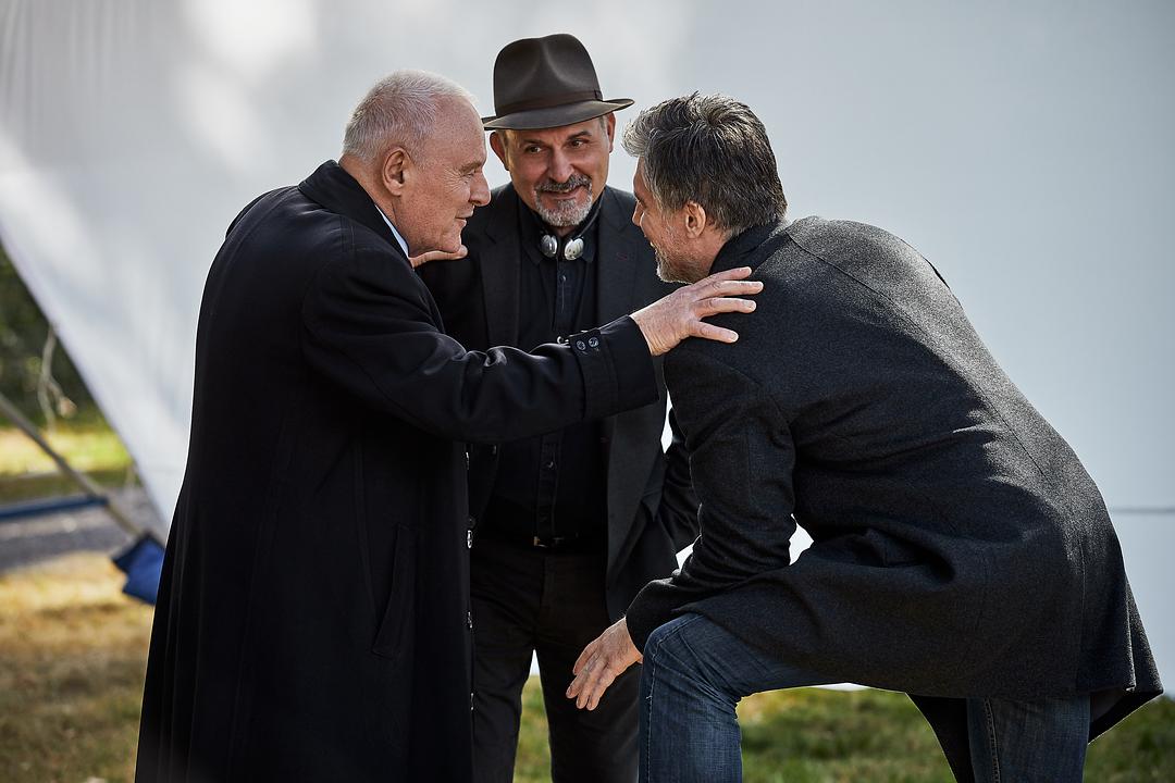 大师(2021)的剧照 大师(2021)的剧照