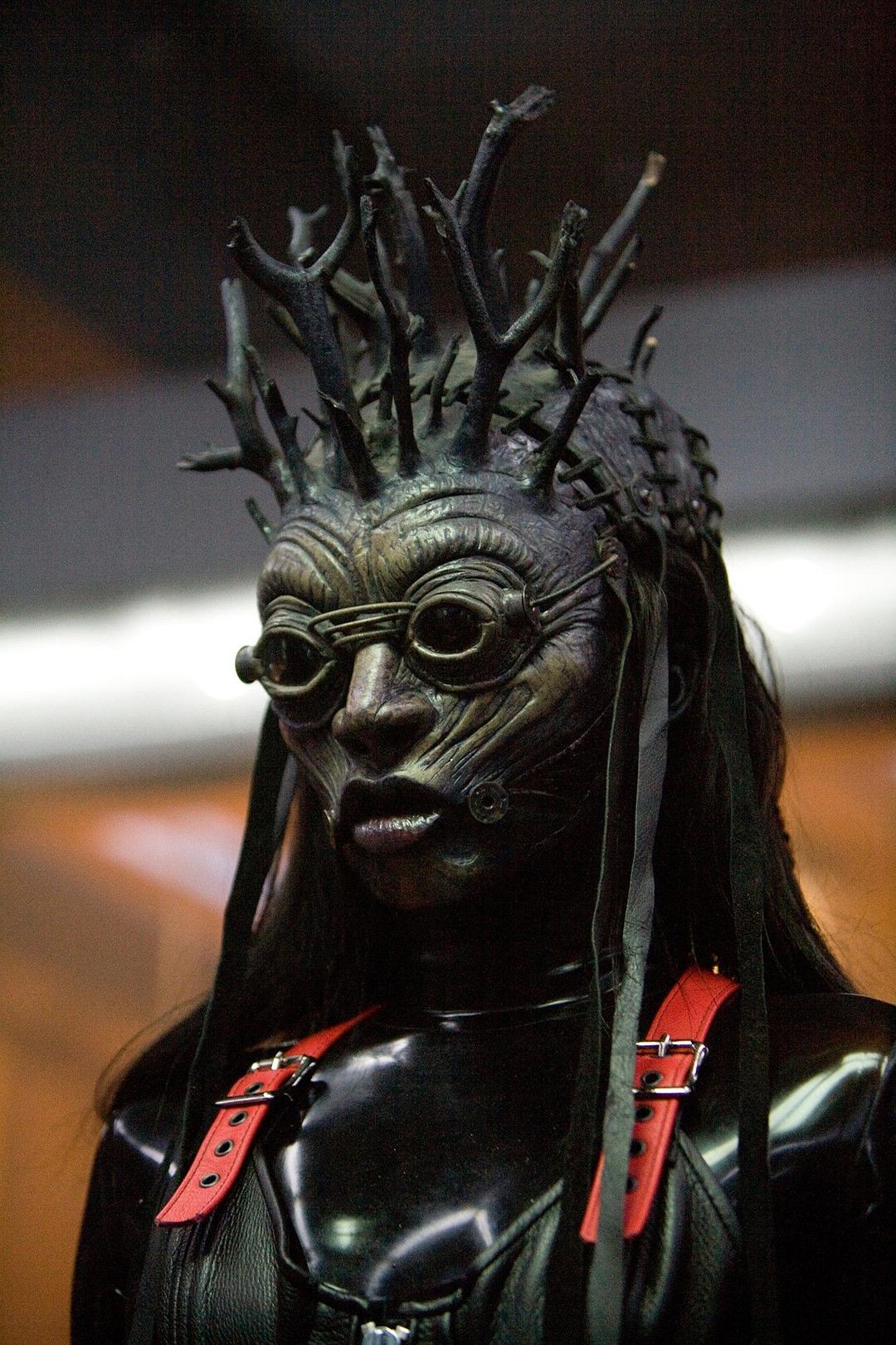 人皮客栈3(2011)的剧照 人皮客栈3(2011)的剧照