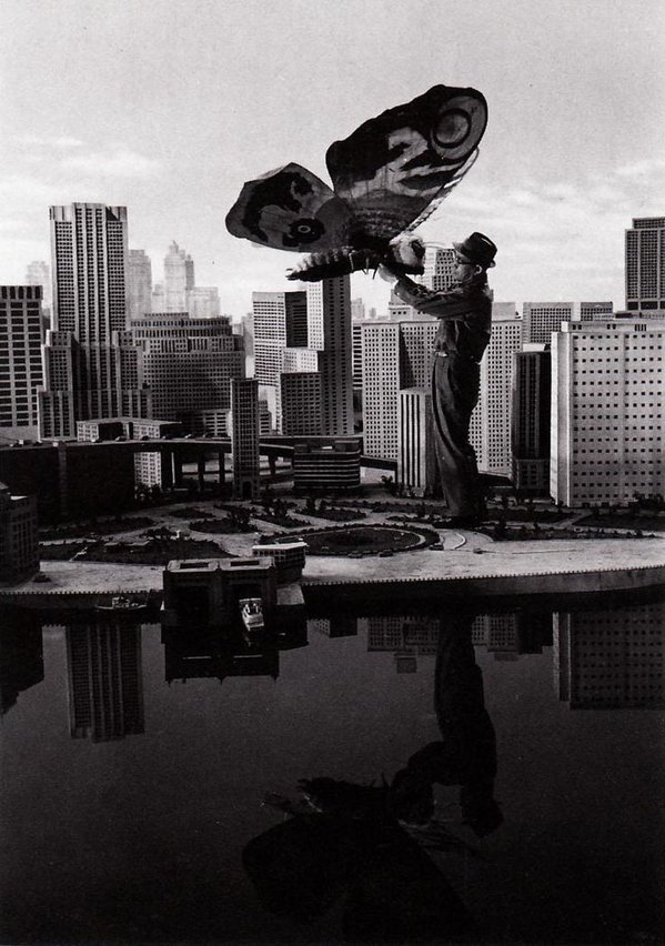 圆谷英二 圆谷英二