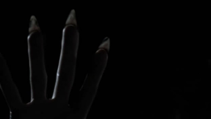 夜狼(2012)的剧照 夜狼(2012)的剧照