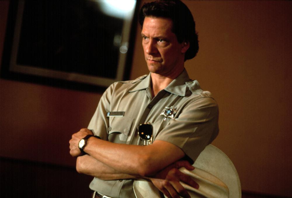 小镇疑云(1996)的剧照 小镇疑云(1996)的剧照