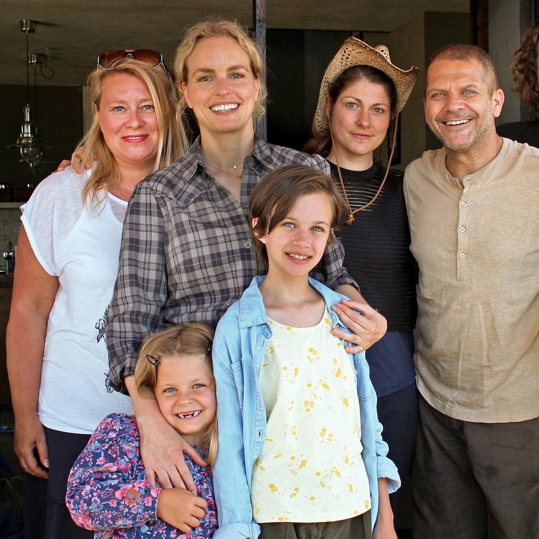 鹈鹕之血(2019)的剧照 鹈鹕之血(2019)的剧照