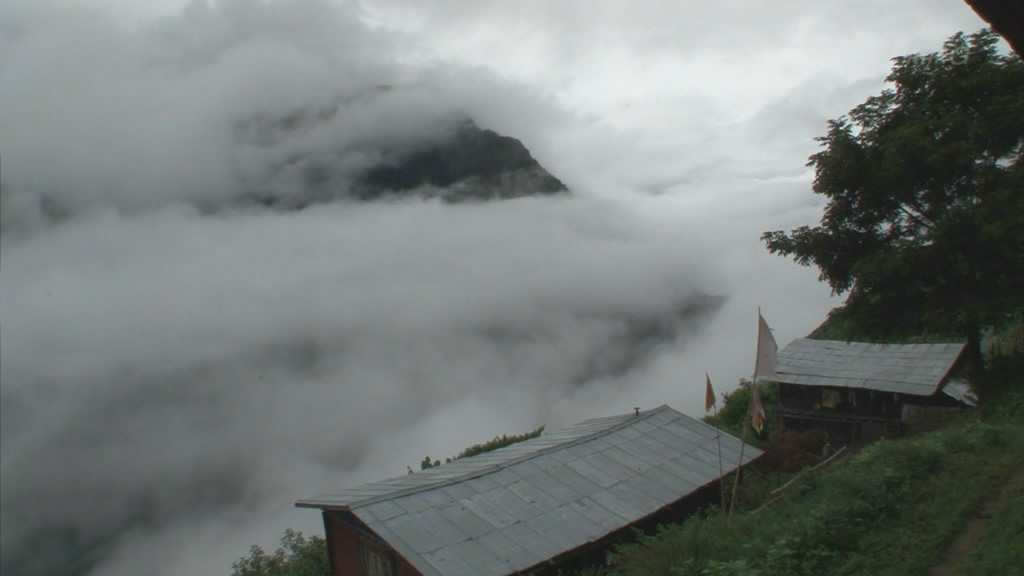 登天之路:西藏开山大运输(2010)的剧照 登天之路:西藏开山大运输(2010)的剧照