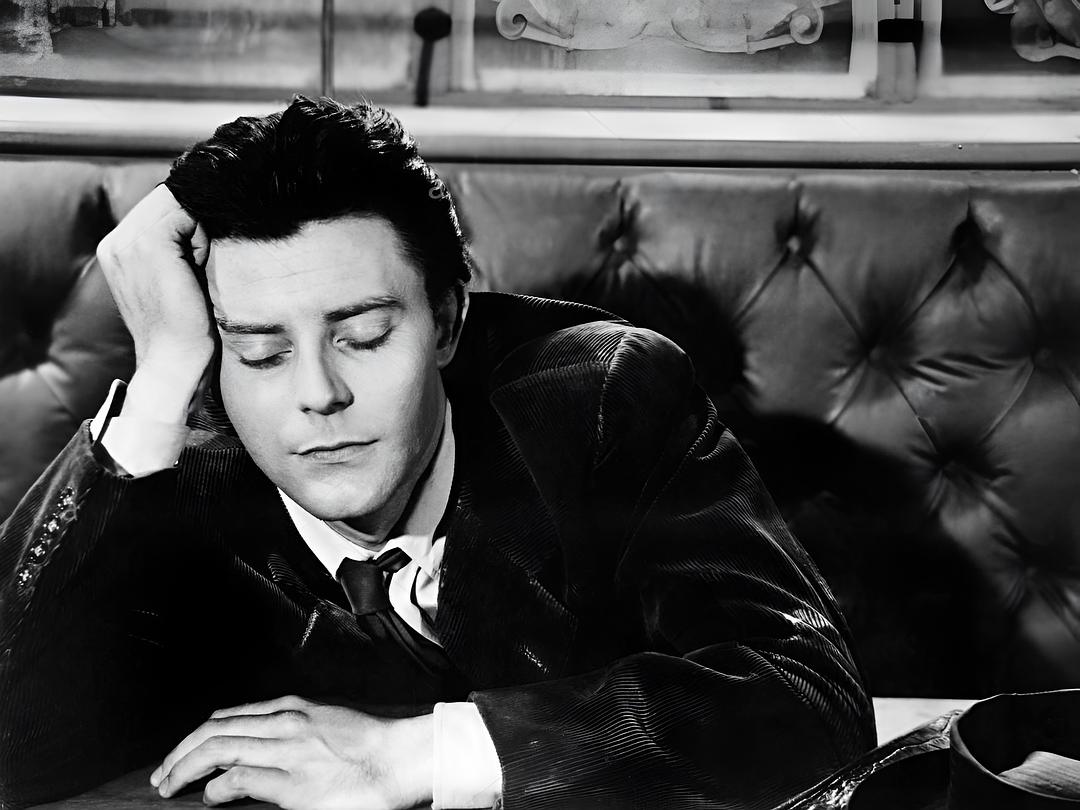 夜来香(1952)的剧照 夜来香(1952)的剧照