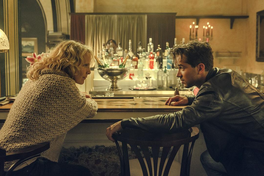 一夜到永远?(2015)的剧照 一夜到永远?(2015)的剧照