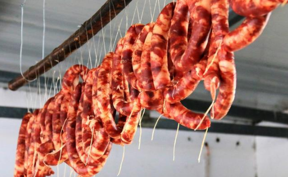 香肠发酸是什么原因能吃吗3