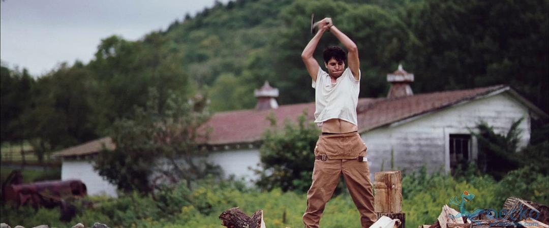 双面玛莎(2011)的剧照 双面玛莎(2011)的剧照