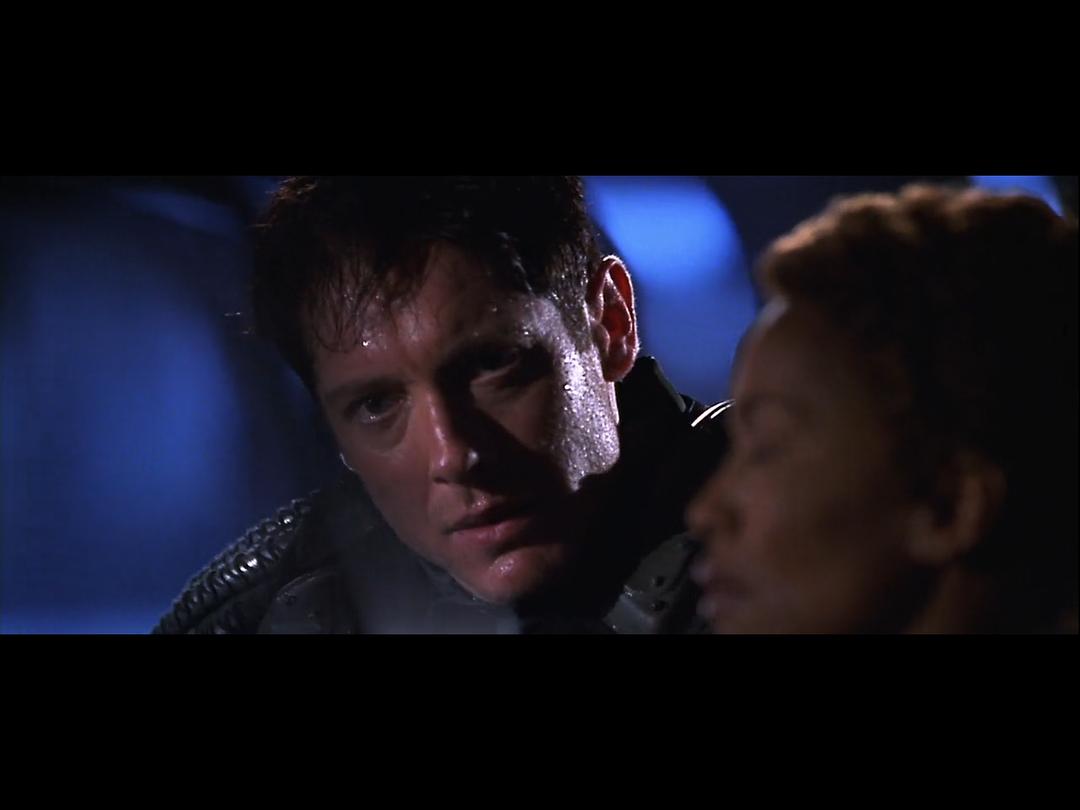 超级外星历险(2000)的剧照 超级外星历险(2000)的剧照