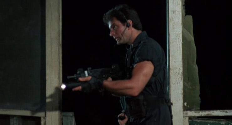 恶灵稻草人(1988)的剧照 恶灵稻草人(1988)的剧照